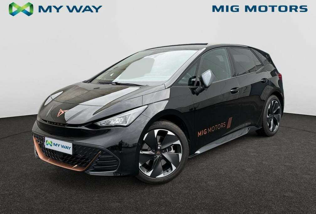 eBoost Business (231pk) 59 kwh  /// Achteruitrijcamera /// Zetelverwarming Vooraan ///