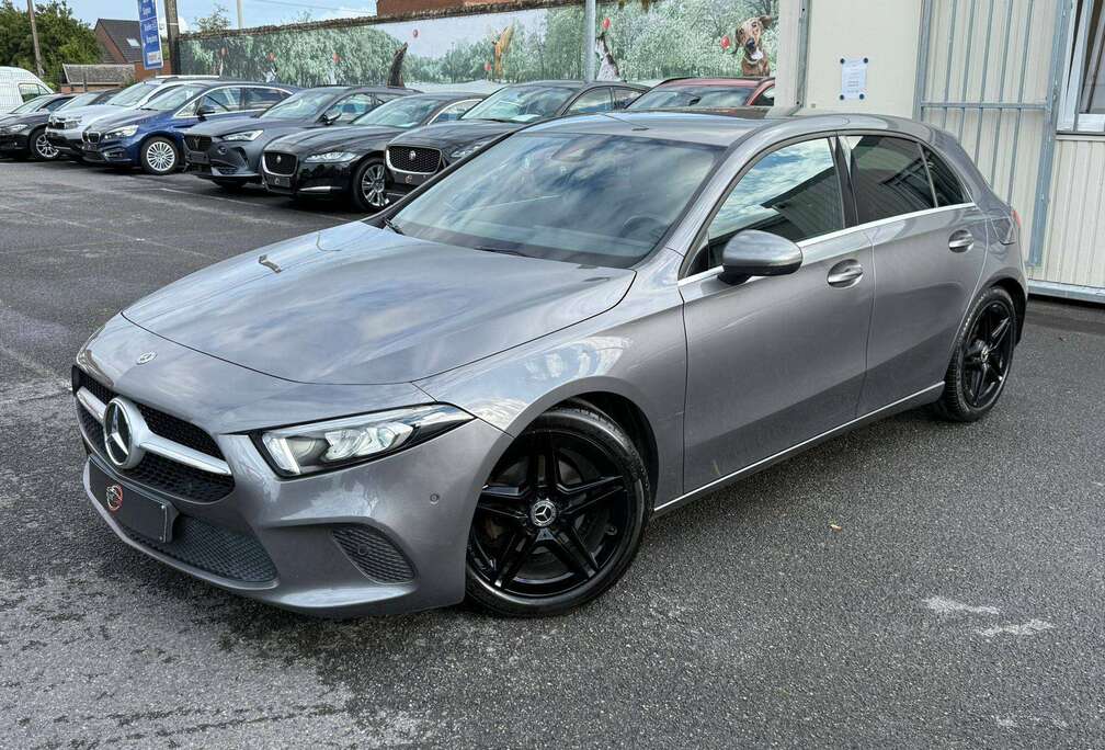 Mercedes-Benz A 180 d / MY 2019 / CAMERA / CARPLAY / JANTES AMG / EURO 6d