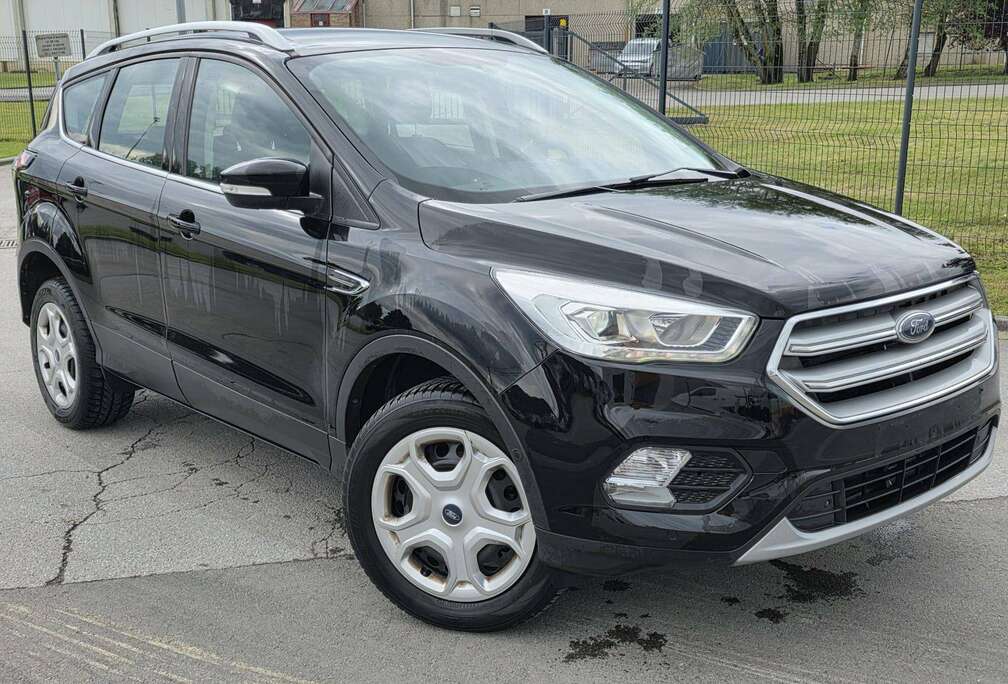Ford Kuga 1.5 TDCi * Clim * GPS * LED *