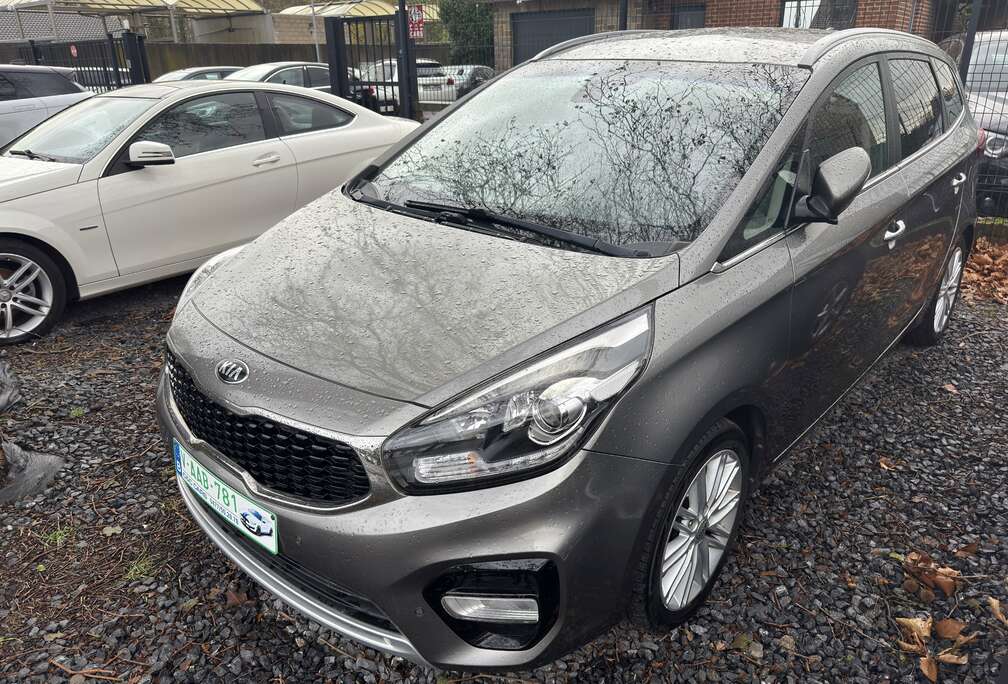 Kia Carens 1.7 CRDi Navi Edition+ DCT