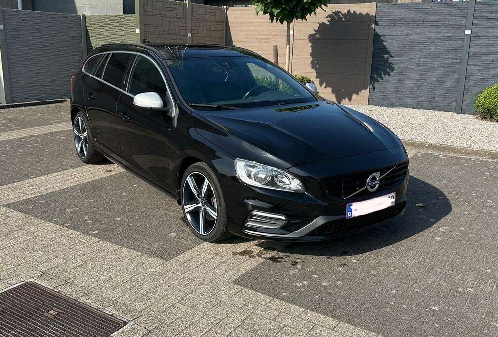 Volvo V60 2.0 D2 Black Edition