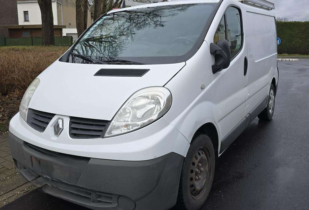 Renault 2.0 dCi 27 L1H1 Confort FAP (EU5)