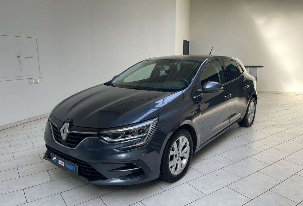 Renault Megane 1.33 TCe // Facelift
