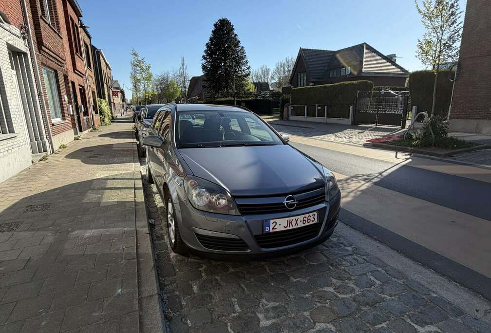 Opel 1.8 Caravan Automatik Sport