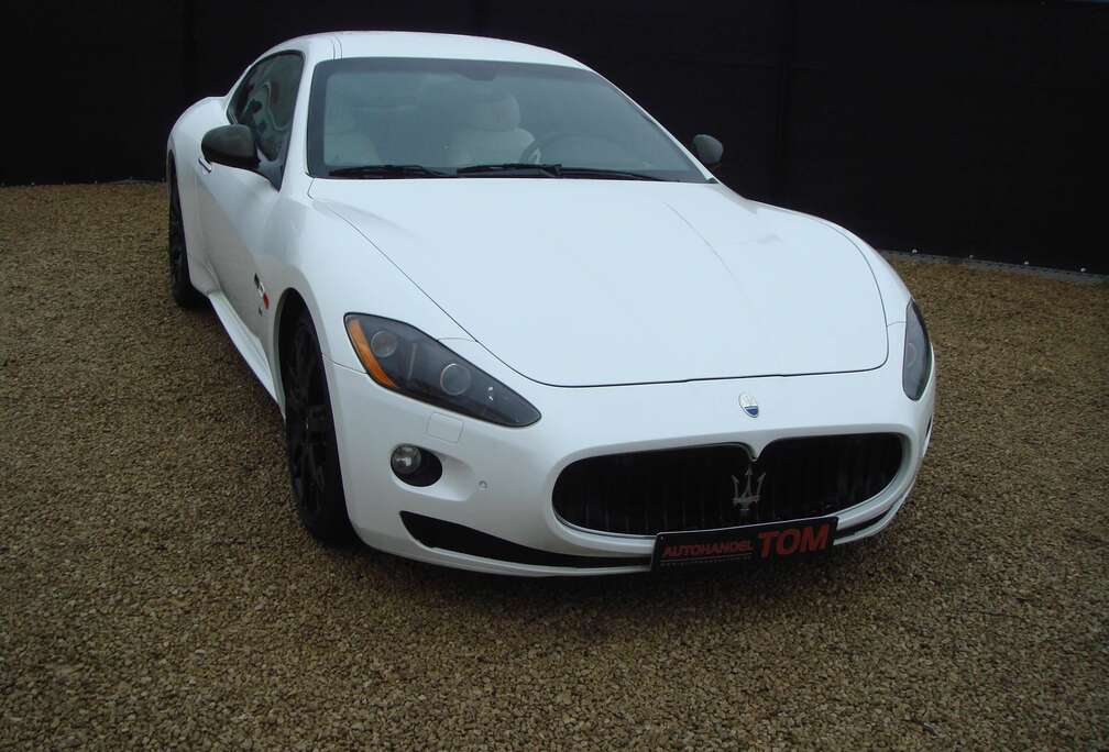 Maserati 4.7i V8 S * ENKEL VERKOOP HANDELAAR OF EXPORT