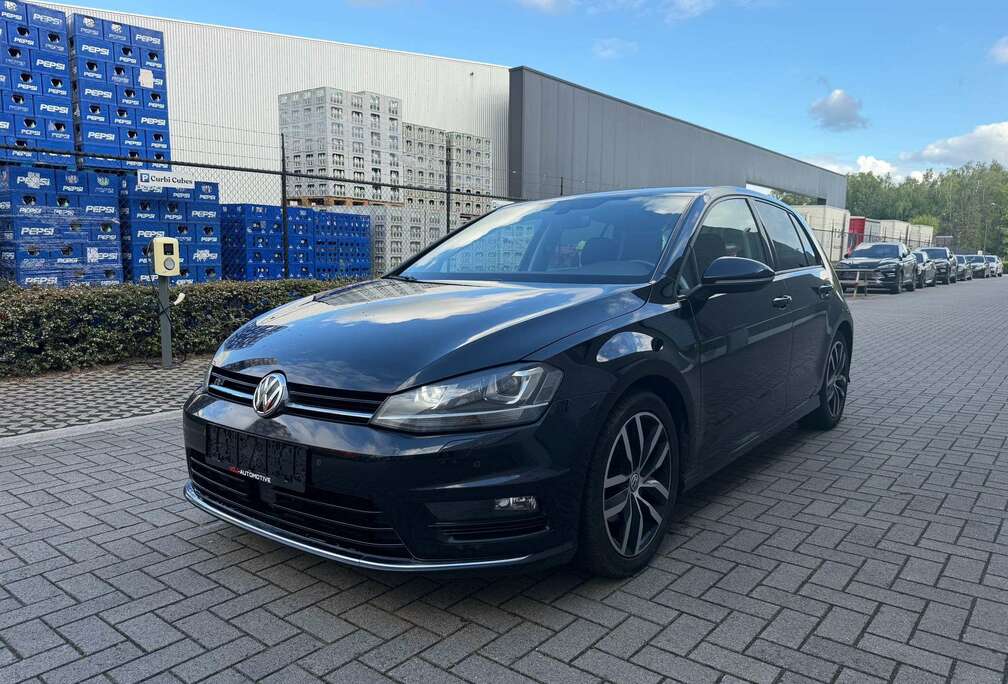 Volkswagen 1.4TSIR-LINEACCLAHEATED-SEATS