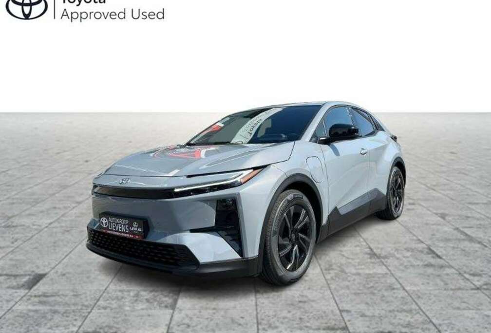 Toyota 77KwH- BUSINESS