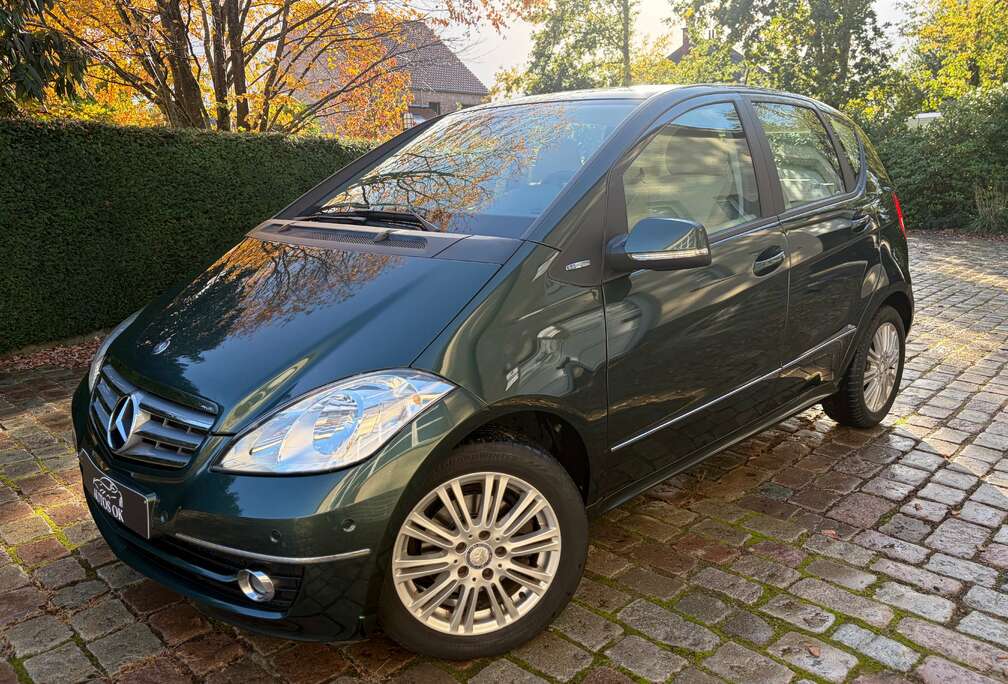 Mercedes-Benz BlueEFFICIENCY Elegance  ### 29000 km ###
