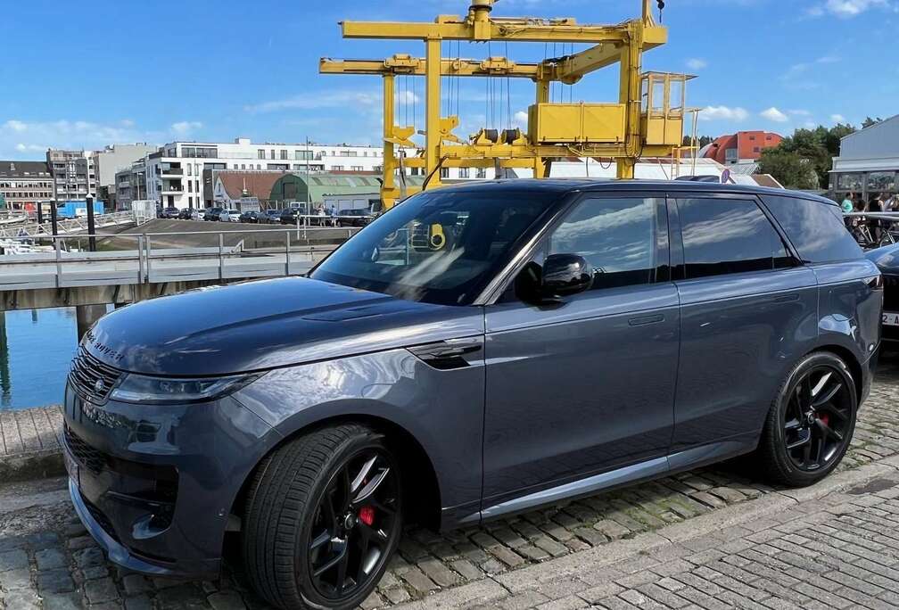 Land Rover Range Rover Sport P440e Hybrid Dynamic HSE