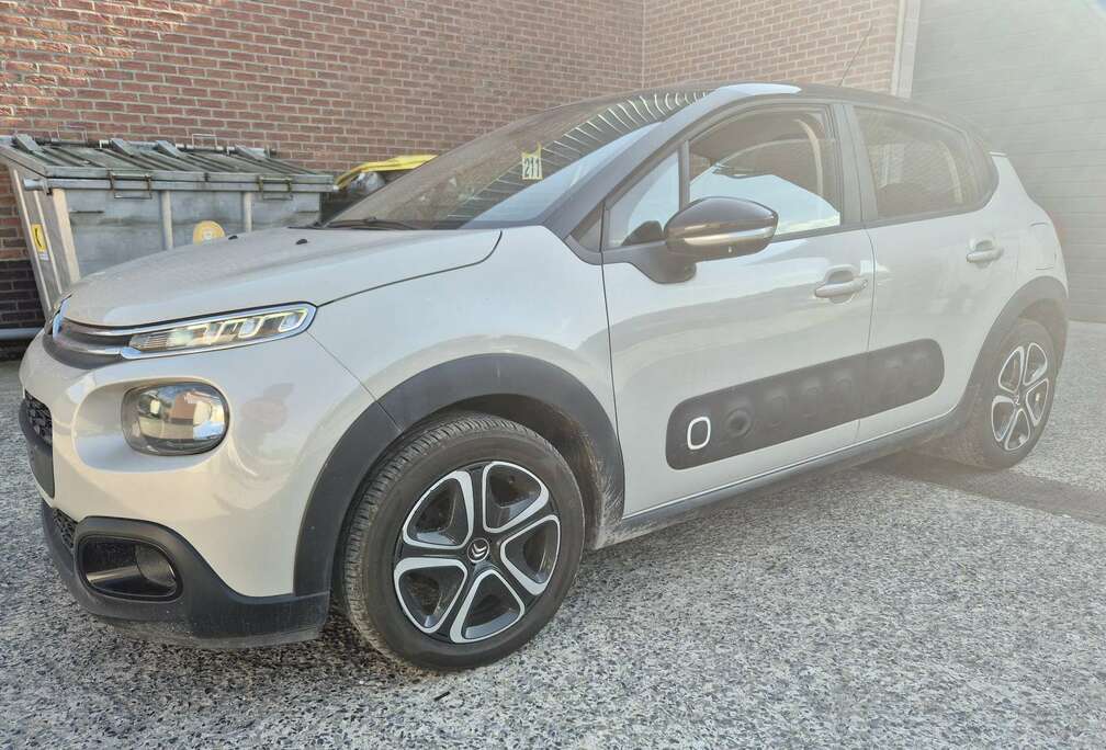 Citroen c3 essence garantie 1 an