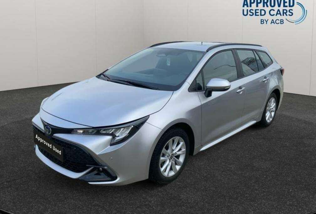 Toyota 1.8 Hybrid Dynamic e-CVT 5d 72kW