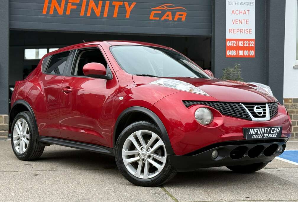 Nissan Juke 1.6i 2WD Acenta Connect Sport Pack