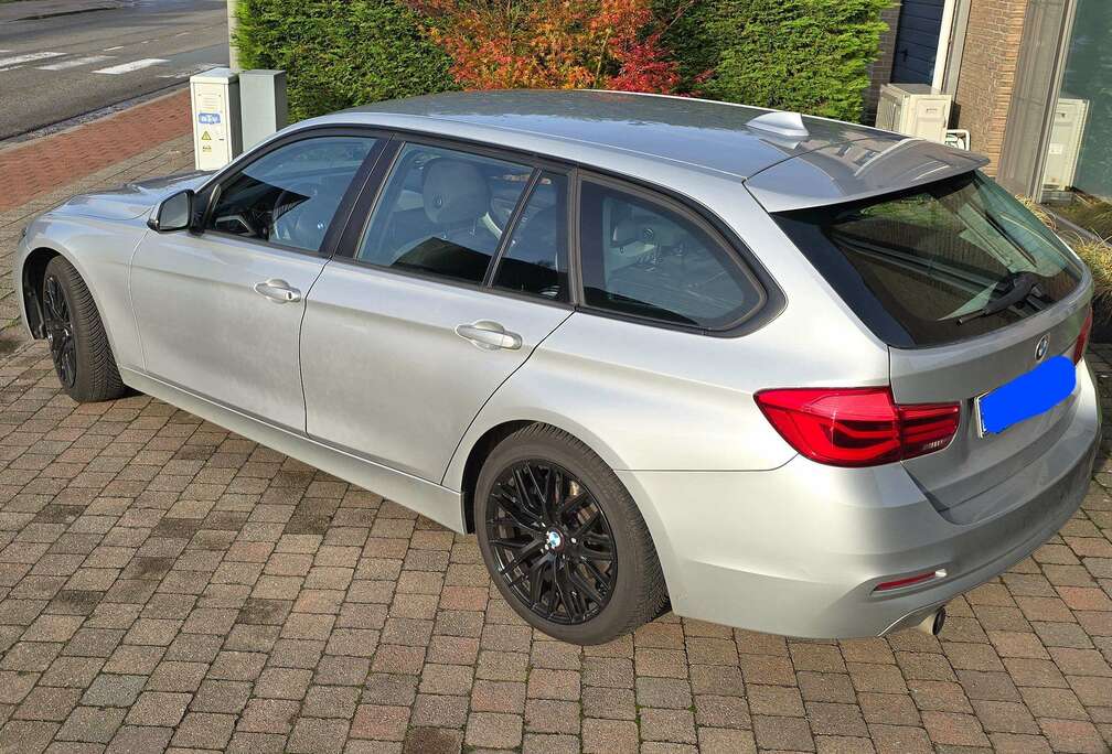 BMW 318i+Touring