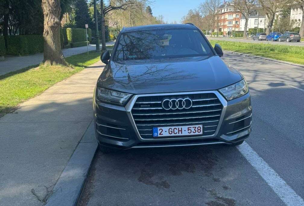 Audi 3.0 TDI quattro tiptronic
