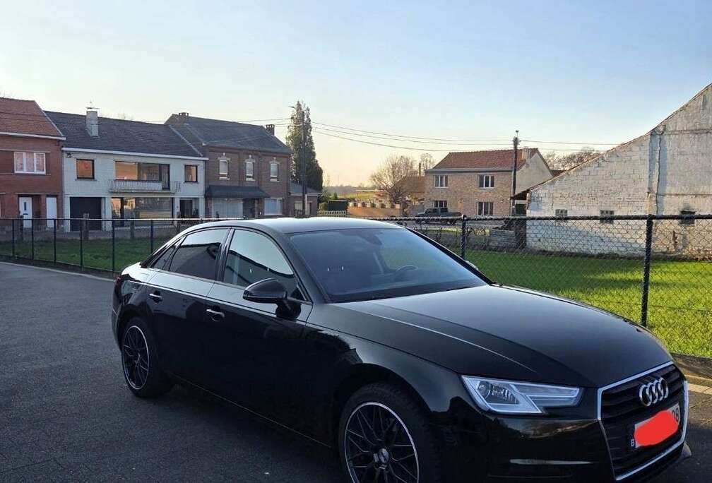 Audi A4 Limousine