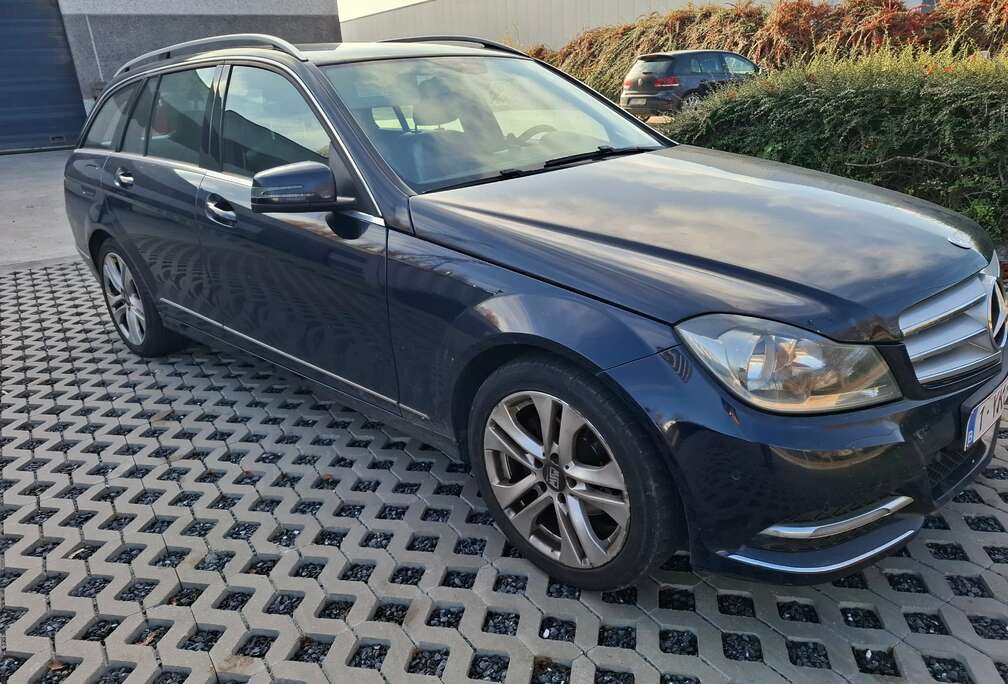 Mercedes-Benz C 200 T CDI DPF (BlueEFFICIENCY) 7G-TRONIC
