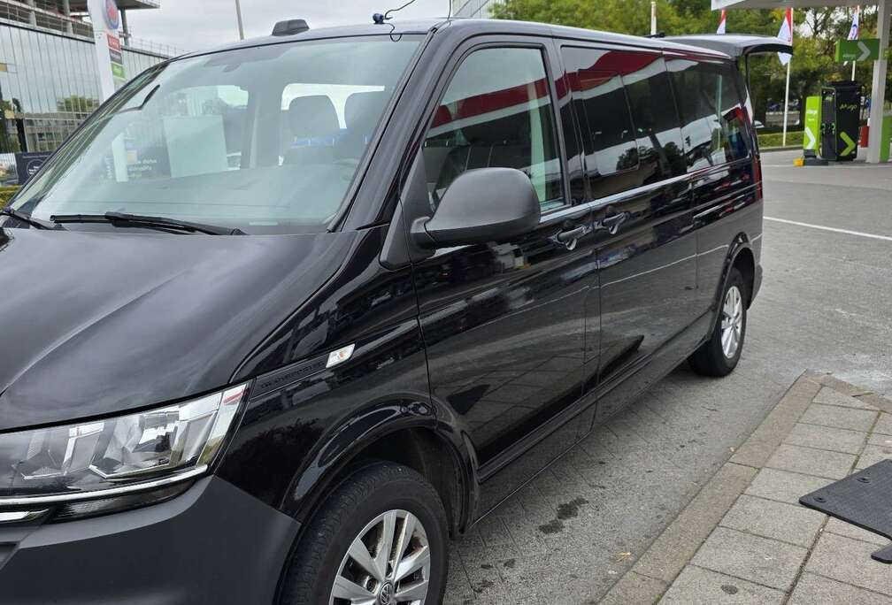 Volkswagen 8+1 places