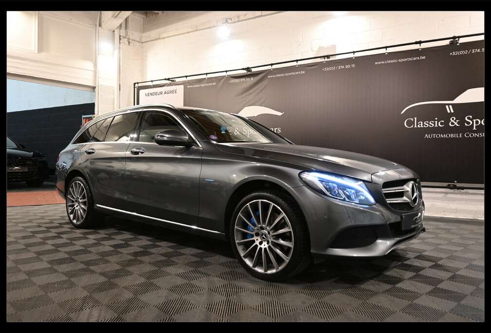 Mercedes-Benz C 350 e Plug-In Hybrid PACK AMG / CAMERA / LEDS