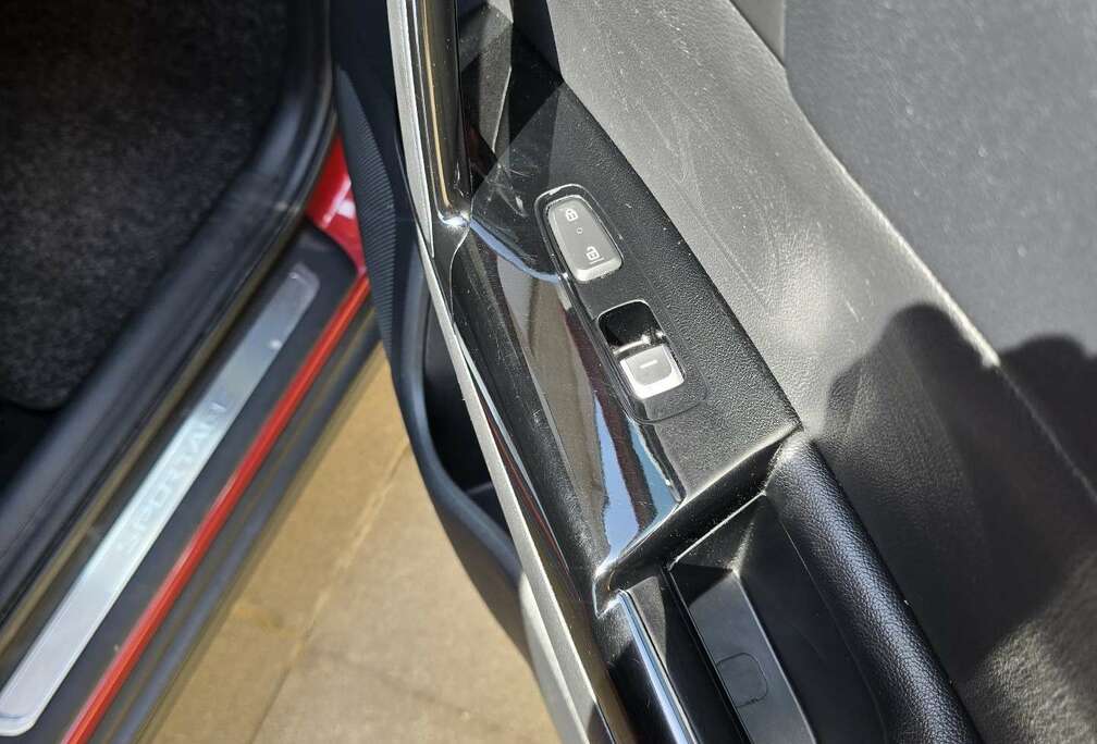 Kia 1.6 GDI 2WD Dream-Team Edition