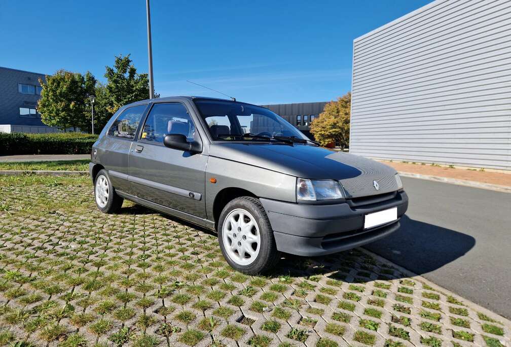 Renault Pret à immatriculer - Direction assiste - ABS