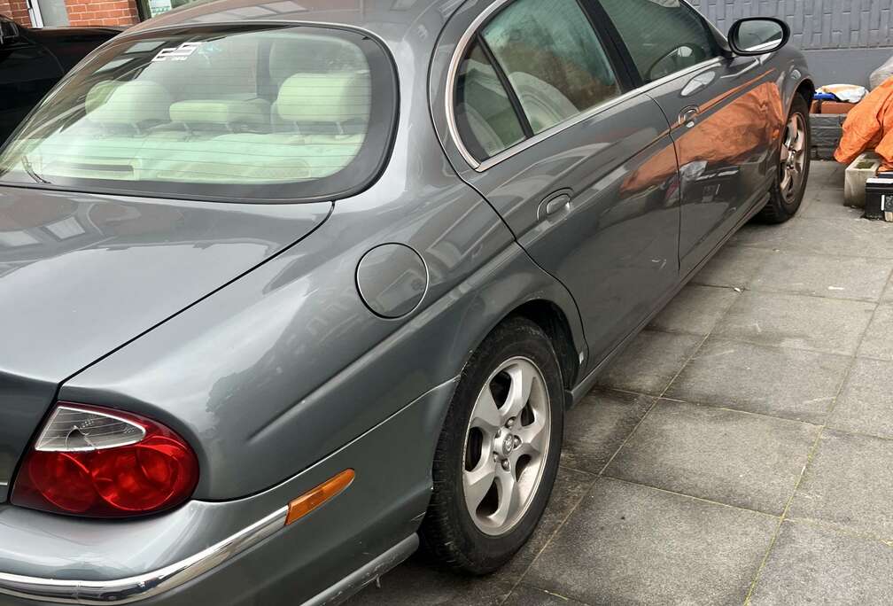 Jaguar 2.5i V6 24v