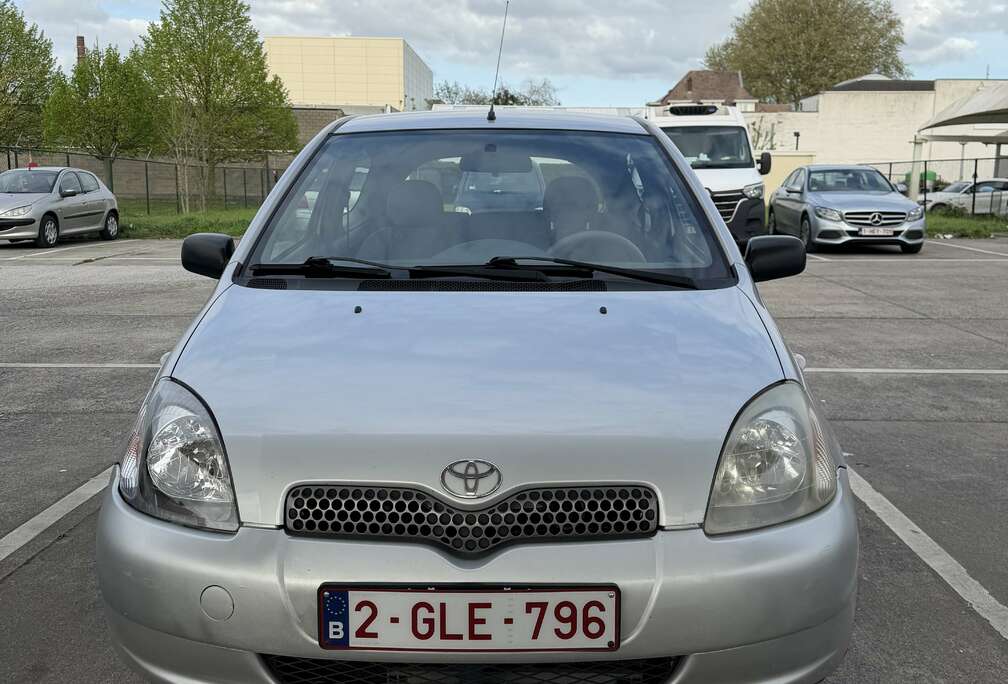 Toyota 1.3i 16v Linea Luna