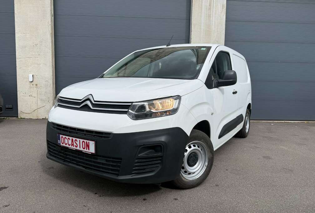 Citroen 1.5 BlueHDi M Light Club (6.2)