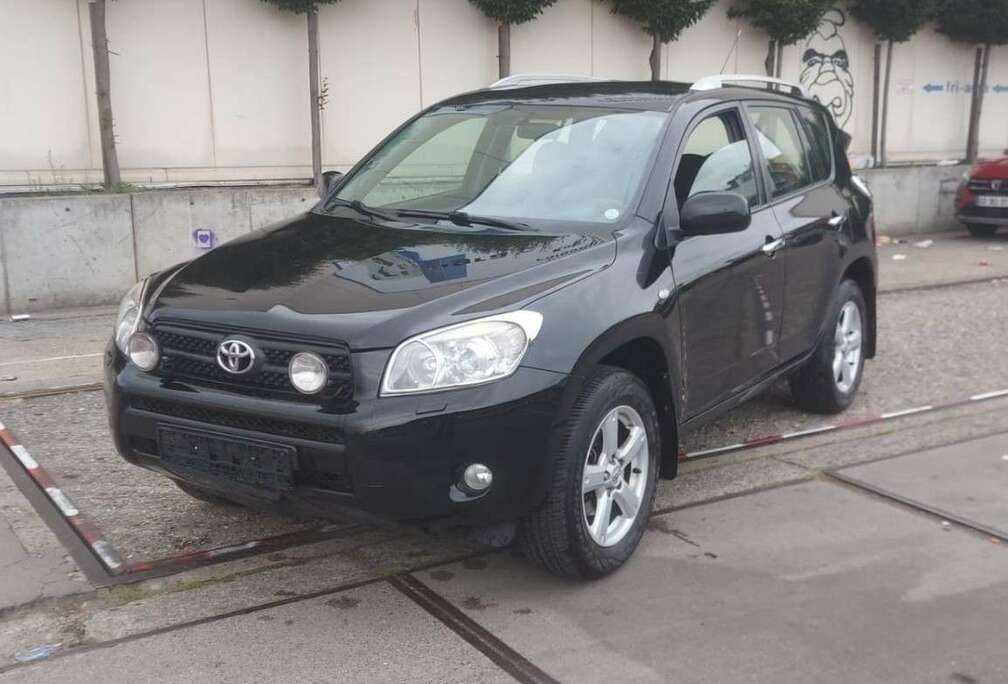 Toyota RAV4 2.0i VVT-i 16v VX