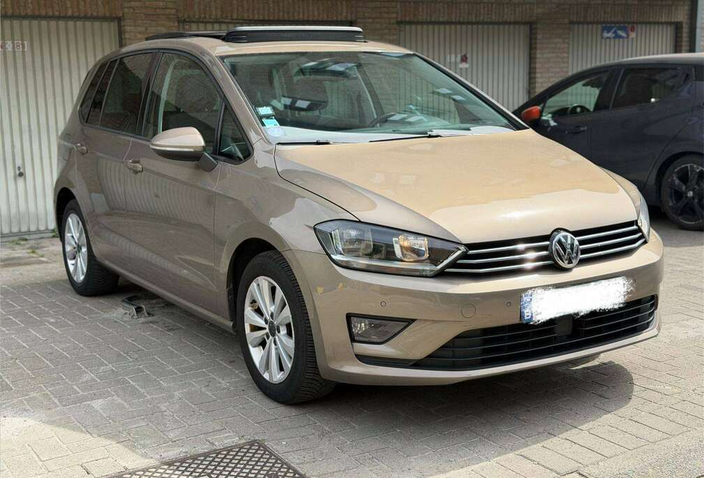 Volkswagen Golf Sportsvan 1.4 TSI Toit Panoramique prête à immatriculé