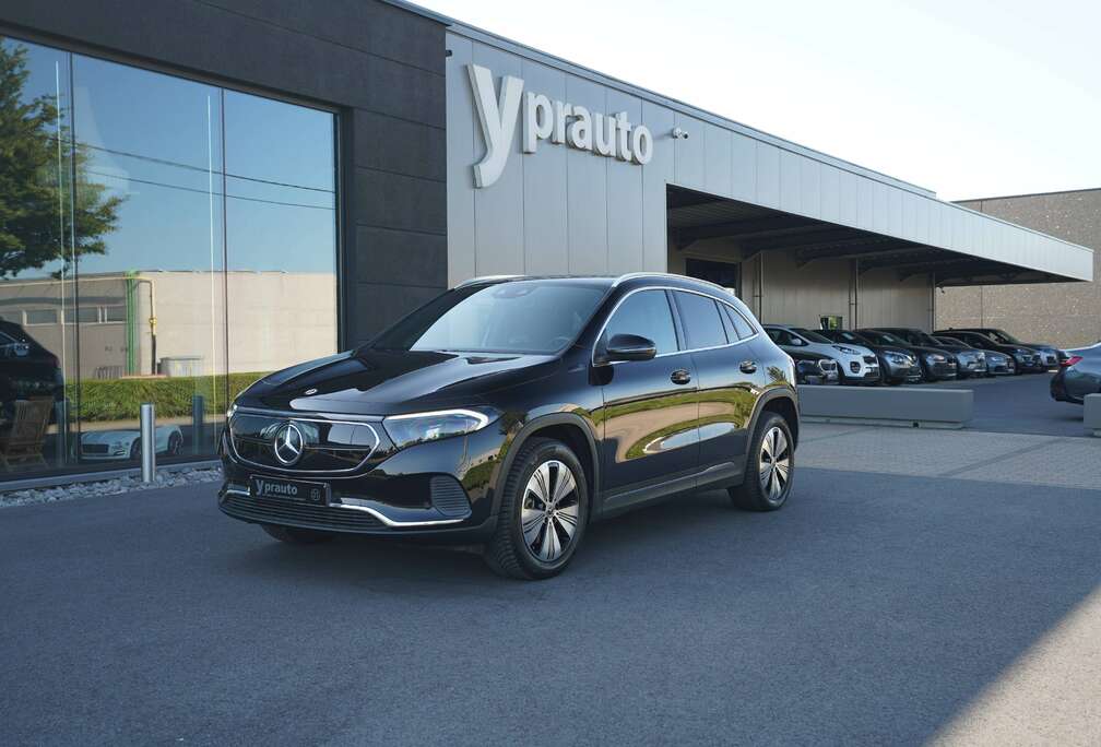 Mercedes-Benz Halfleder Sportzetels Camera Sfeerverlichting Apple carplay Android Verwarmde zetels Privacy glas Lederen Dashboard deure