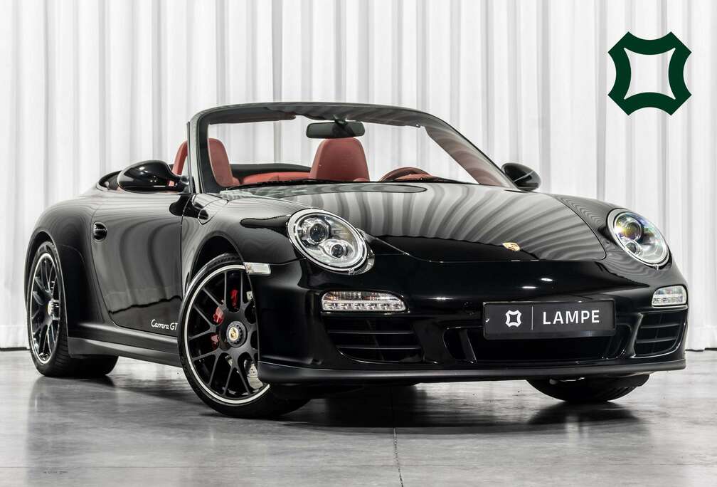 Porsche .2 Carrera GTS Cabriolet PDK 1st Owner/Paint