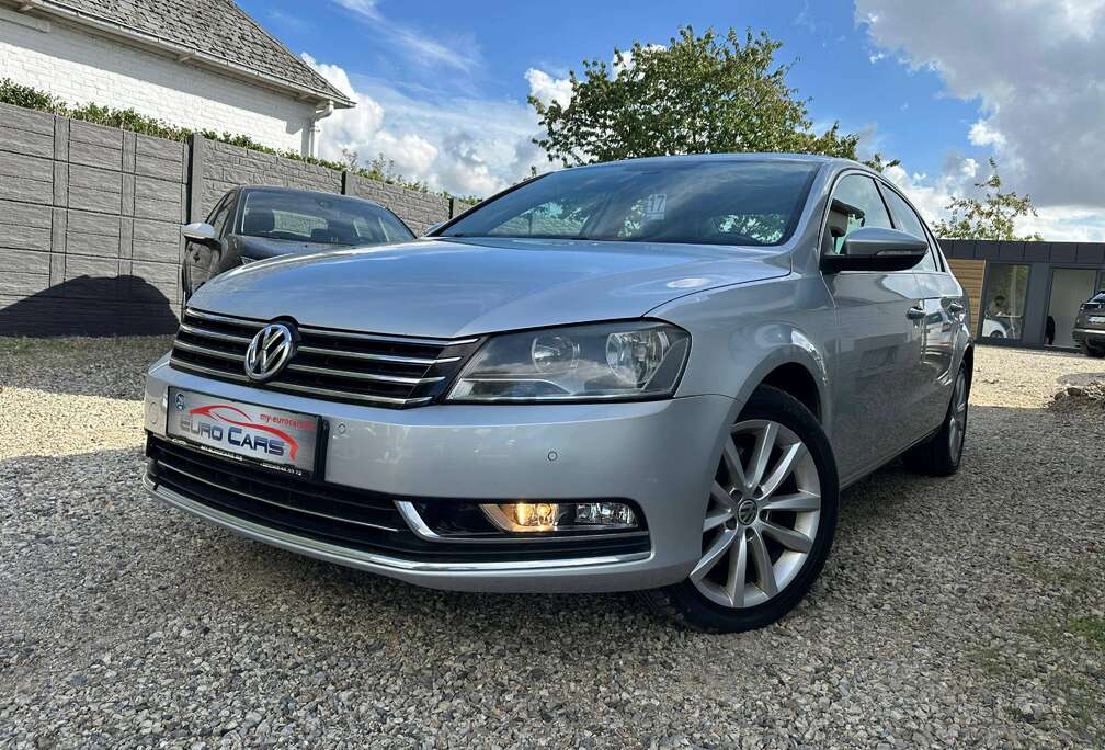 Volkswagen Passat 2.0 CR TDi Highline BMT SENSOR/CRUISE/CLIM/BT/GPS