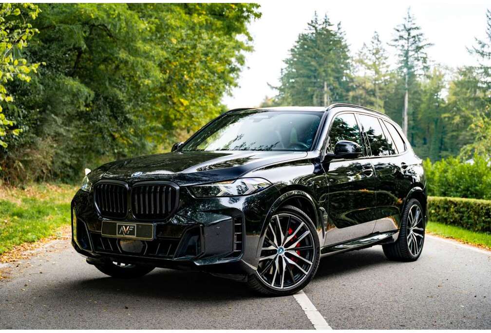 BMW M50e - Carbon - H&K - Panoramic Roof