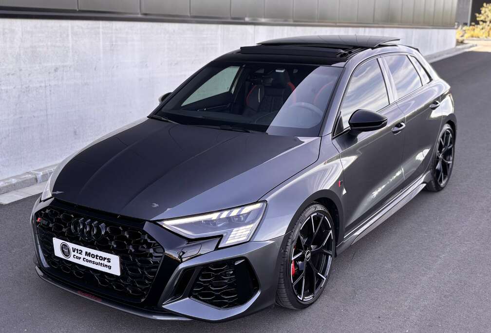 Audi RS3 Sportback 2.5 TFSI Quattro S tronic