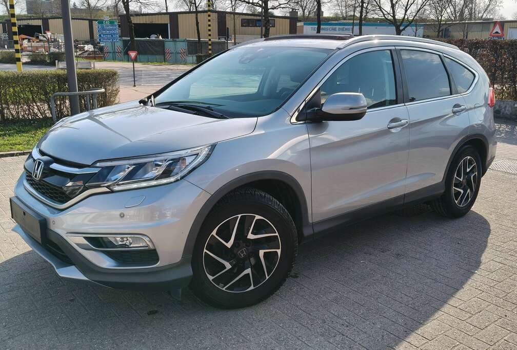 Honda CR-V 2.0i 2WD Elegance