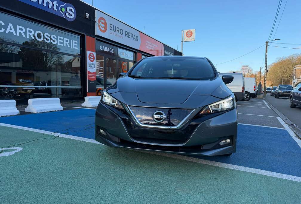 Nissan Leaf 40 kWh N-Connecta (EU6.2)