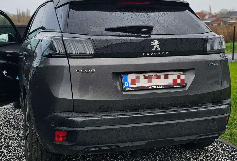 Peugeot 3008 Plug-In Hybrid4 300 e-EAT8 Allure Pack