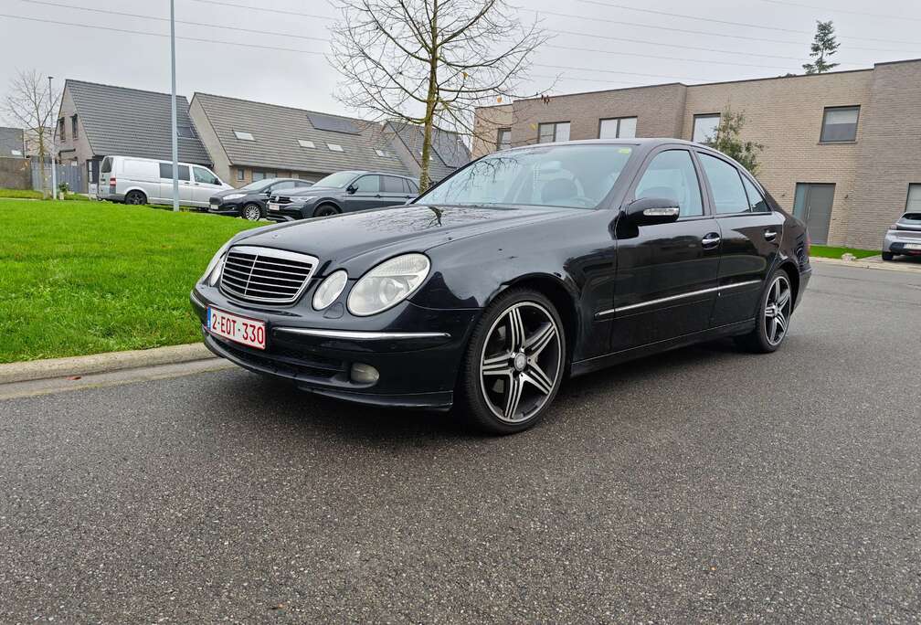 Mercedes-Benz E 220 CDI Avantgarde DPF