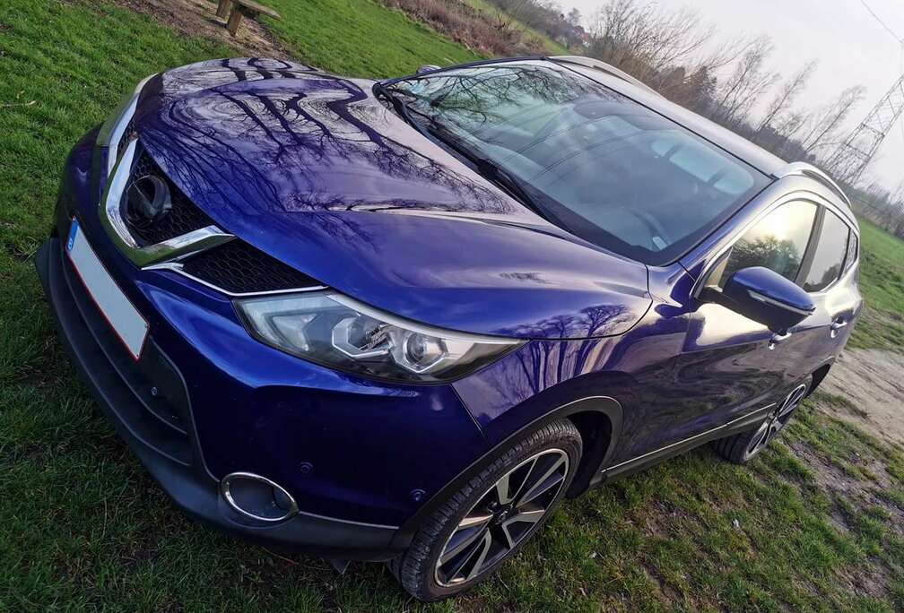 Nissan TEKNA 1.2 Full Options