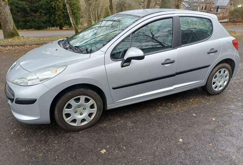 Peugeot 1.4i Trendy pret a immatriculer