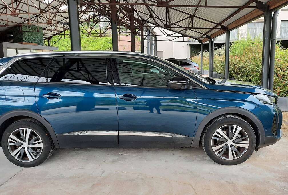 Peugeot 2008 1.6i Allure