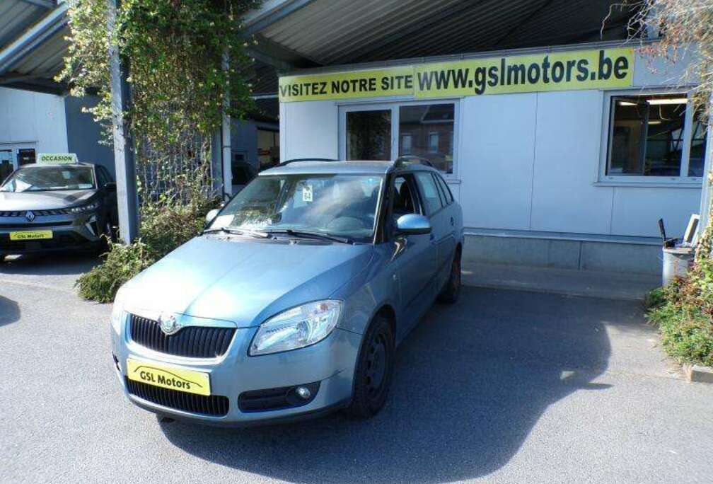 Skoda 1.4 85cv bleu 05/08 950€ Marchand airco cd