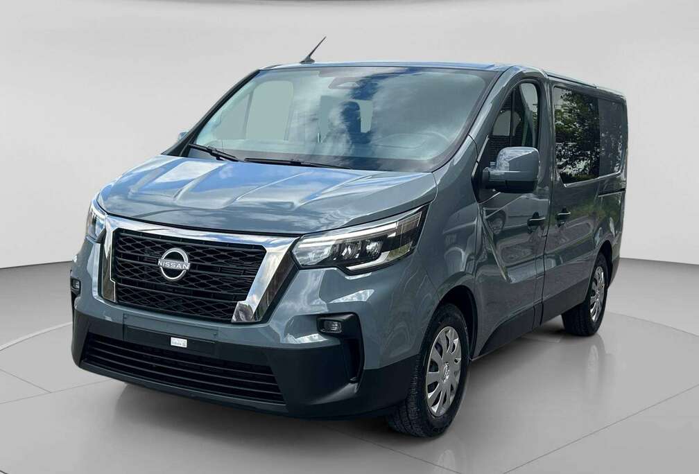 Nissan 2.0 dCi 30 Boite Automatique 6 Places Utilitaire double cabines
