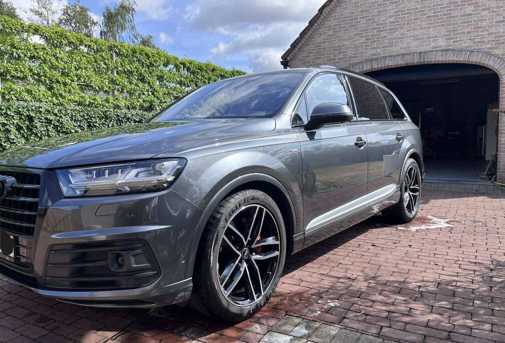 Audi Q7 3.0 TDi V6 Quattro Tiptronic