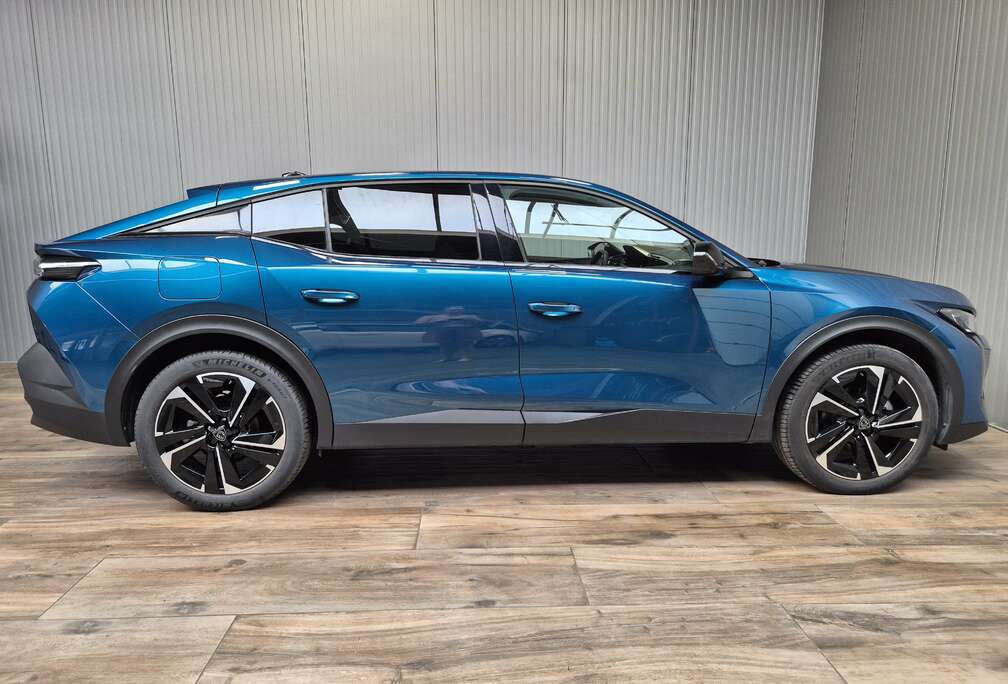 Peugeot 1.2PureTech 131pk Allure automaat