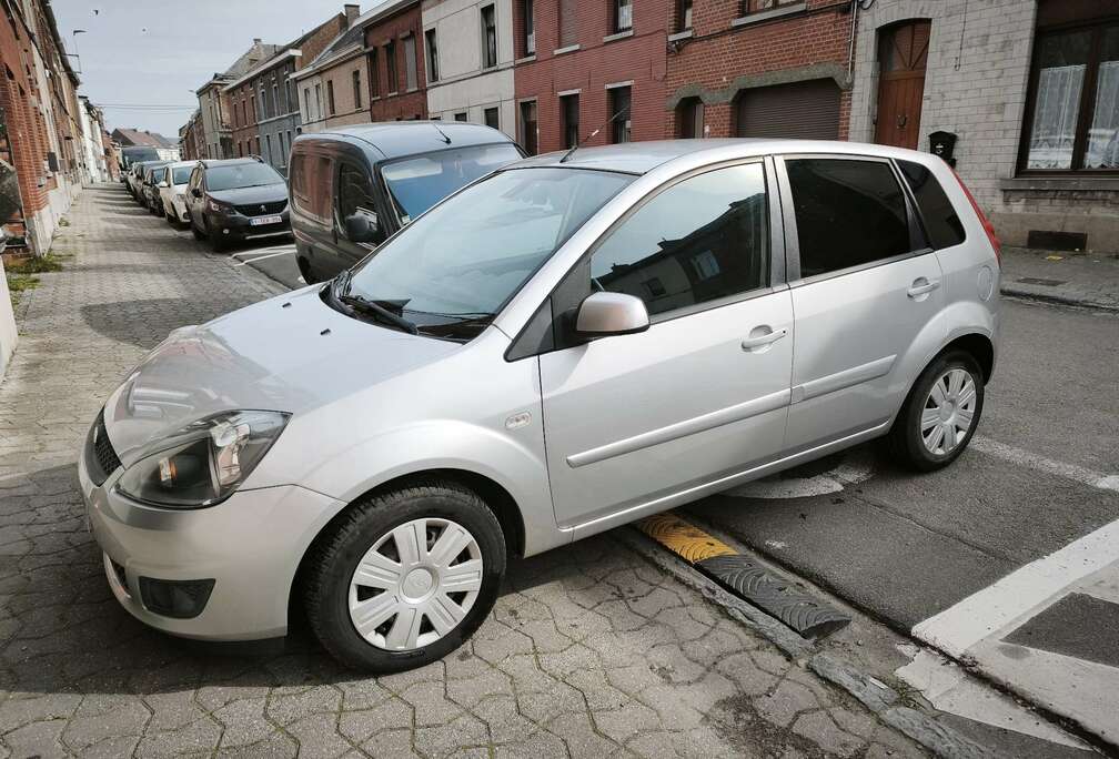 Ford 1.3i Fun