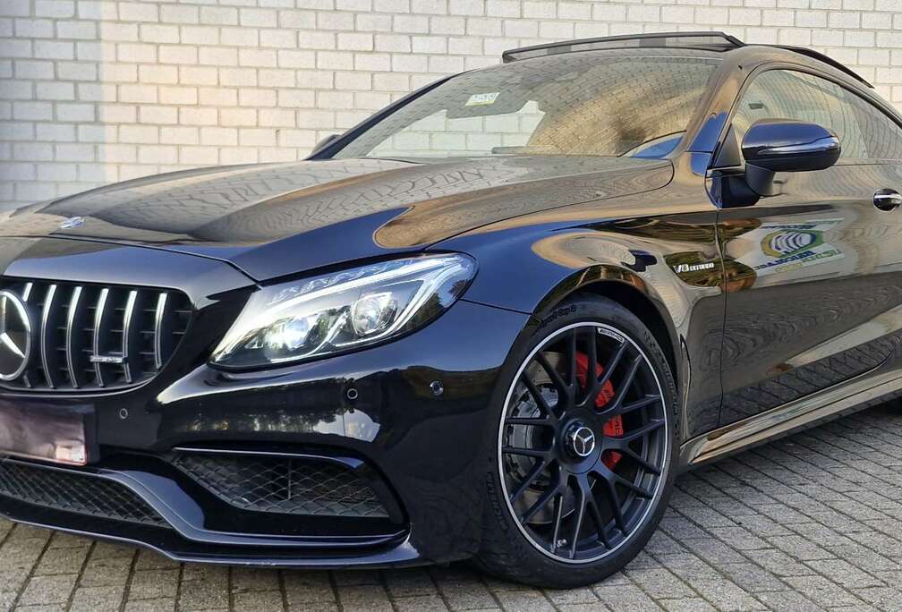 Mercedes-Benz C 63 S AMG Coupe 92000km 510cv