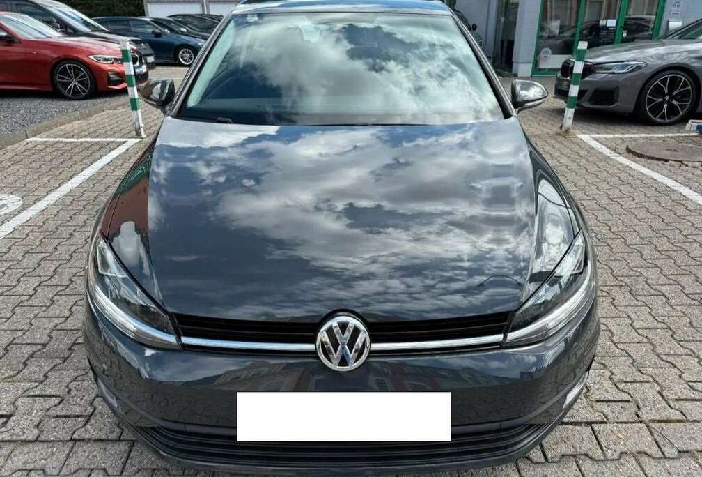 Volkswagen Golf VII 1.0 TSI Trendline Start-Stop KLIMA