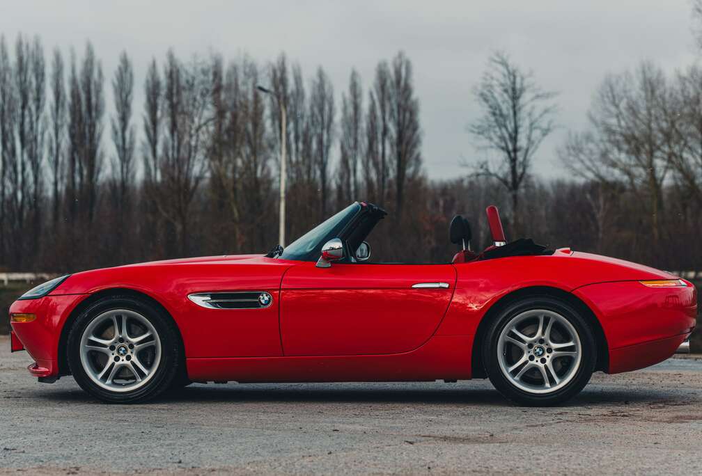 BMW ONE OWNER / ONE OF ONLY 290 BUILT IN RED