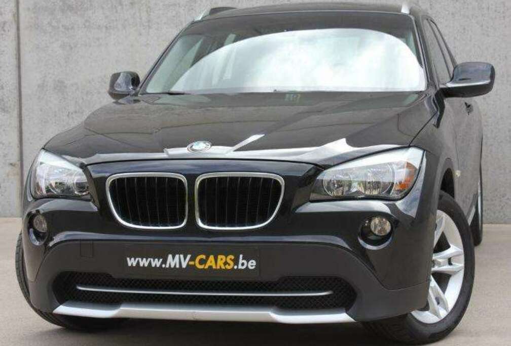 BMW 2.0i sDrive18/Pdc/Multistuur